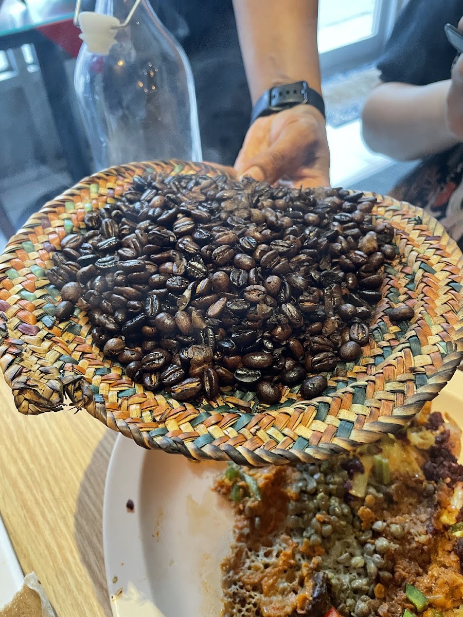 Shalom Ethiopian & Eritrean Restaurant-6